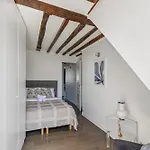 Madeleine & Champs-elysees - 2br - Vacation * Париж