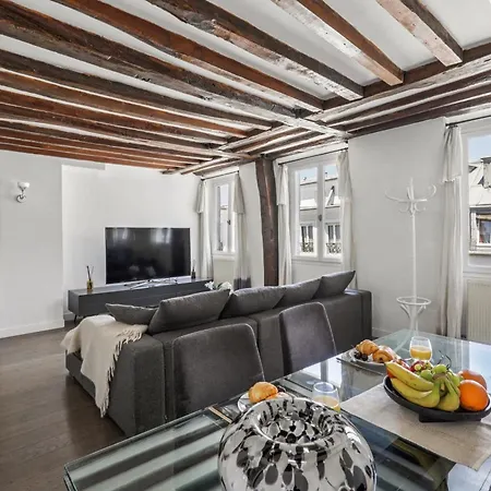 Madeleine & Champs-elysees - 2br - Vacation Apartman