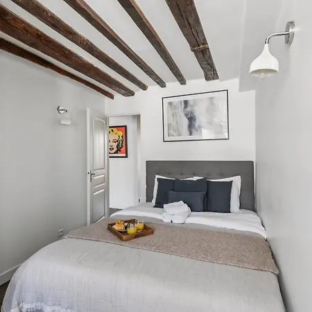 Madeleine & Champs-elysees - 2br - Vacation Apartman *